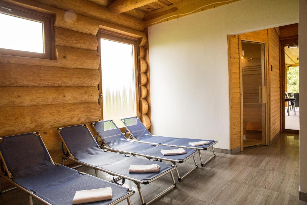 Вилла Luxusni Srub Az 24 Luzek - Sruby-Lipno Фримбурк Экстерьер фото