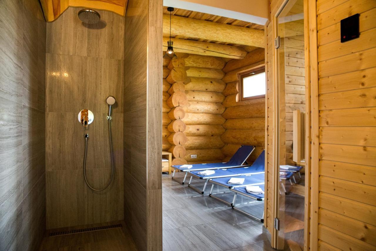 Вилла Luxusni Srub Az 24 Luzek - Sruby-Lipno Фримбурк Экстерьер фото